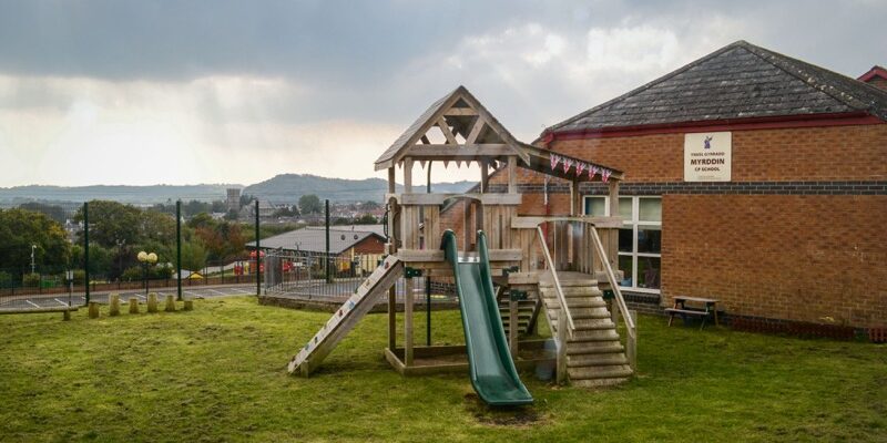 Mainstream Classes Myrddin Community Primary School Mainstream Classes Myrddin Community Primary School