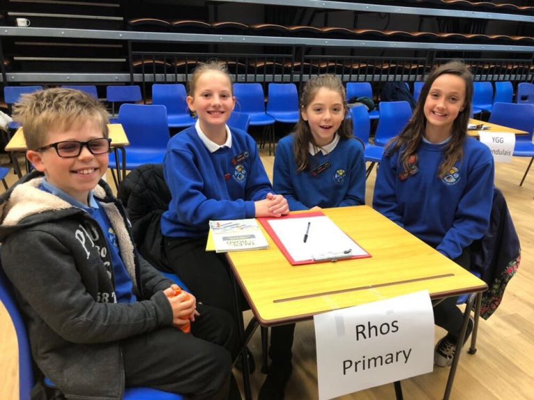 3701FE58D357424998F2A67170B44CBD Rhos Primary School